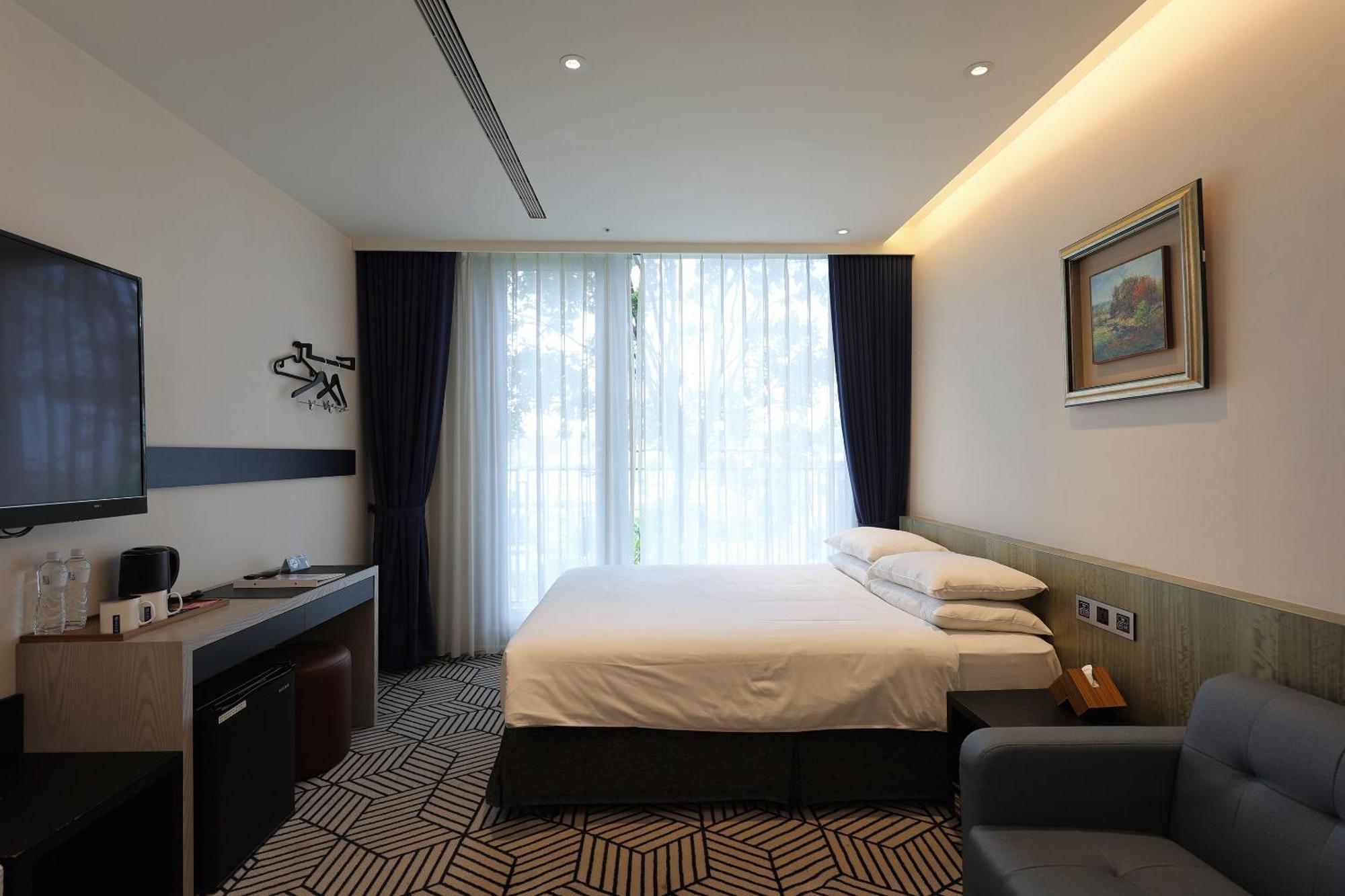 Royal Roi Hotel Тайчжун Екстер'єр фото