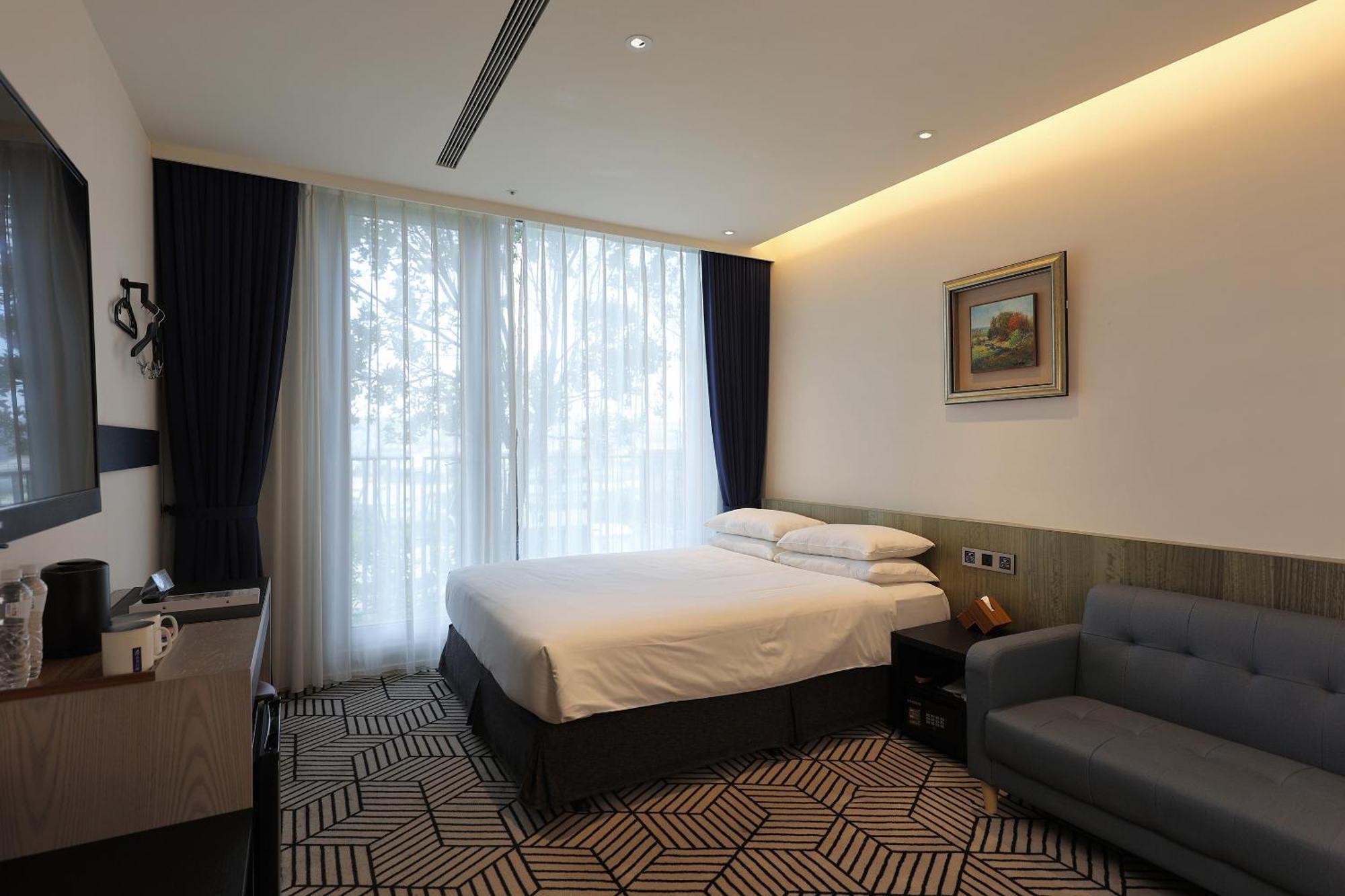 Royal Roi Hotel Тайчжун Екстер'єр фото